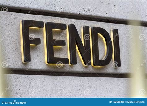 la fendi|fendi shop.